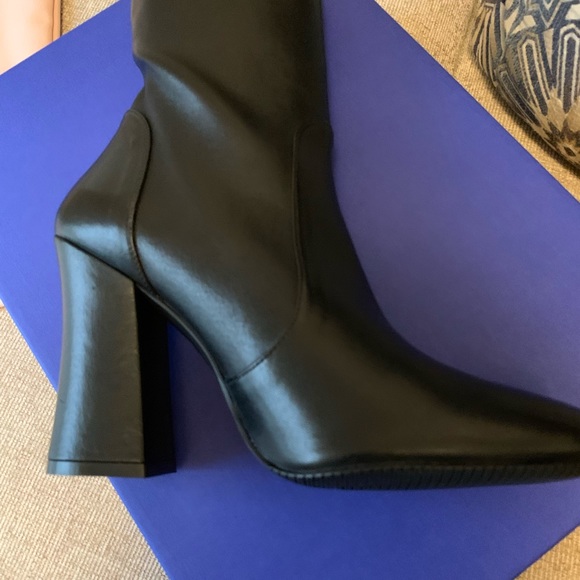 Stuart Weitzman Sleek 60 Bootie - Picture 6 of 14